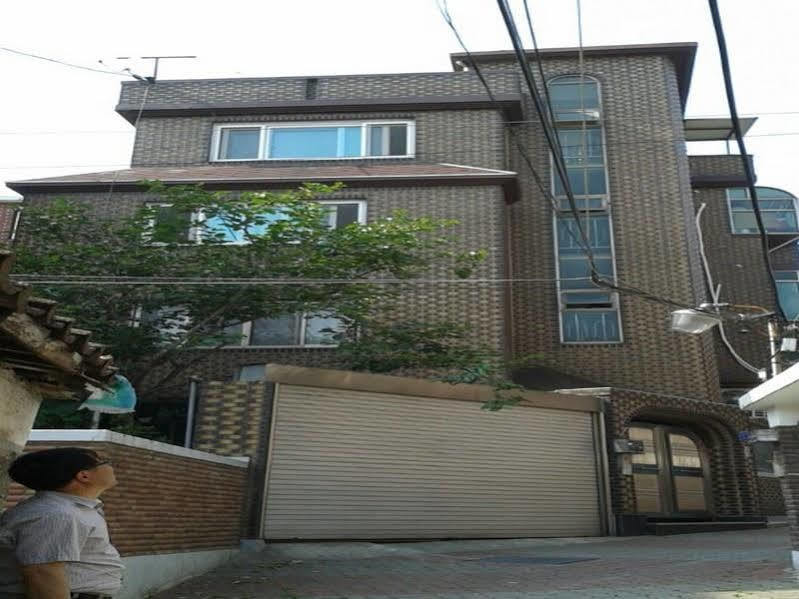 Alpha Guesthouse Seoul Exteriör bild